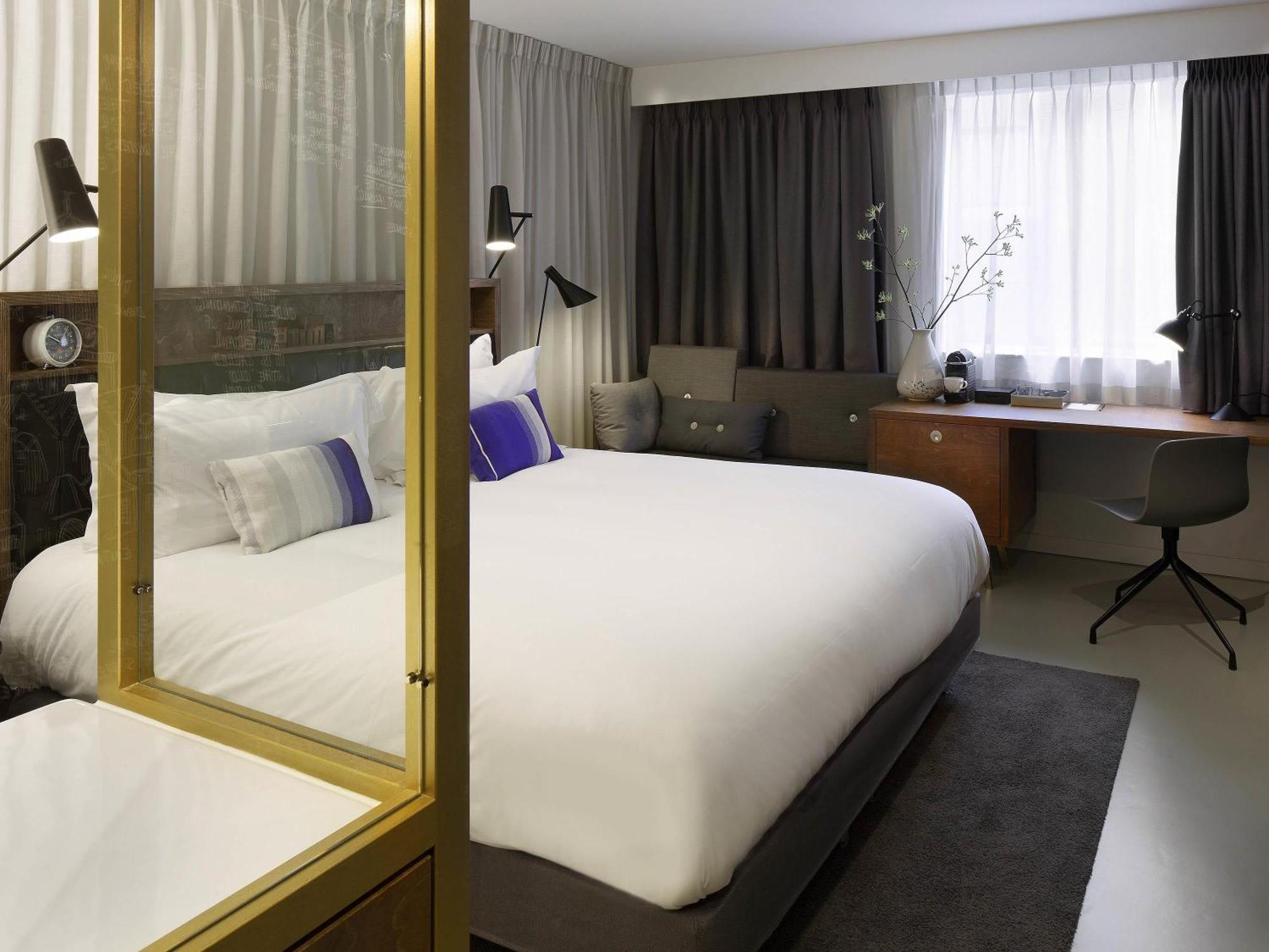 Superior Zimmer mit Kingsize-Bett