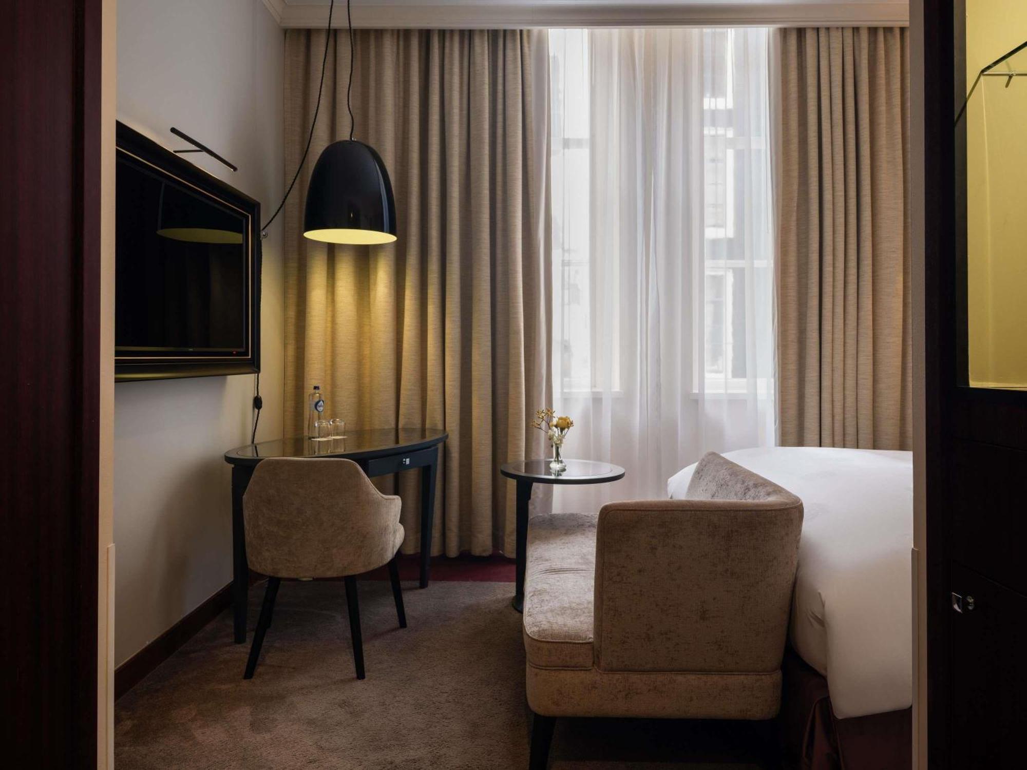 Superior Queen Room