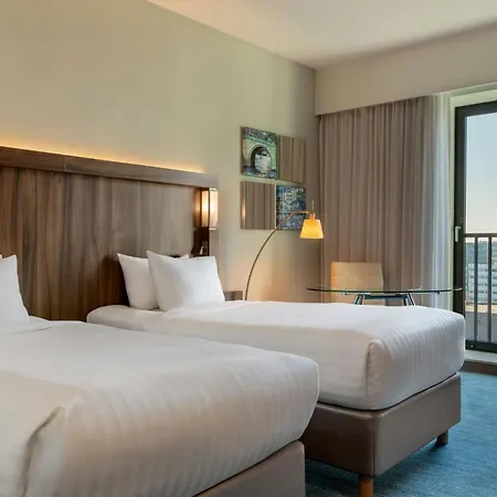 Courtyard By Marriott Amsterdam-3